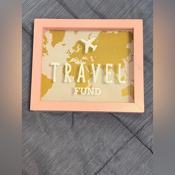 None Other - Pink and Gold Decorative Travel Fund Box NWT